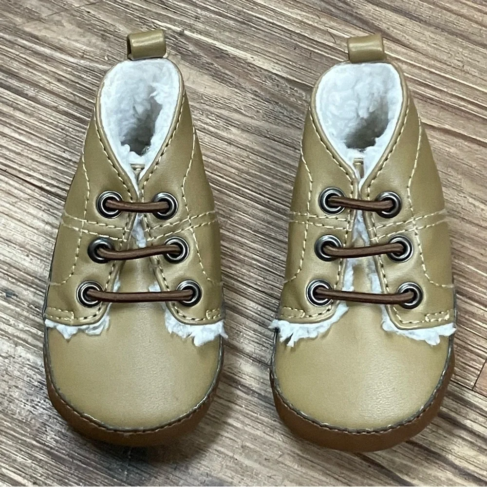 GYMBOREE Baby Infant Soft Ankle Bootie Shoes Faux Fur Lined Unisex SZ 01 NEW
